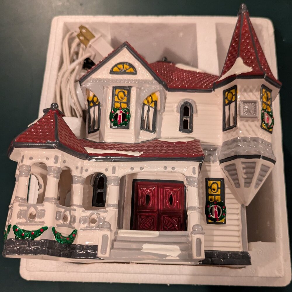 Department 56 Original Snow Village Queen Anne Victorian